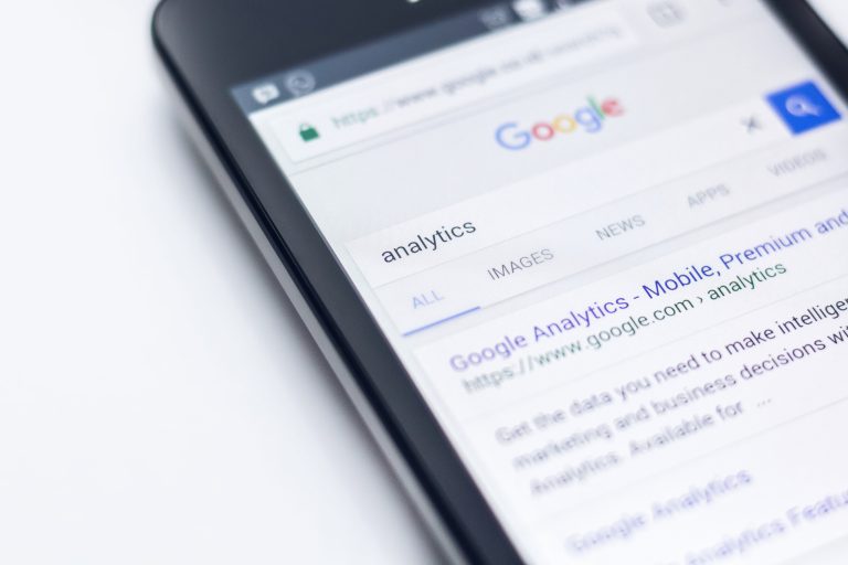 Analytics Intelligence i mała nowość w automatycznej analizie