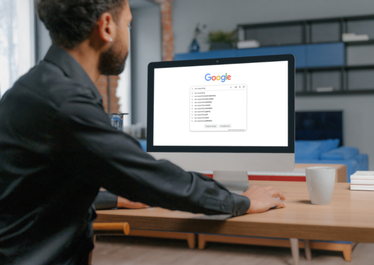 Co to jest search intent? Nie jak, ale po co użytkownicy wpisują słowa kluczowe do Google?