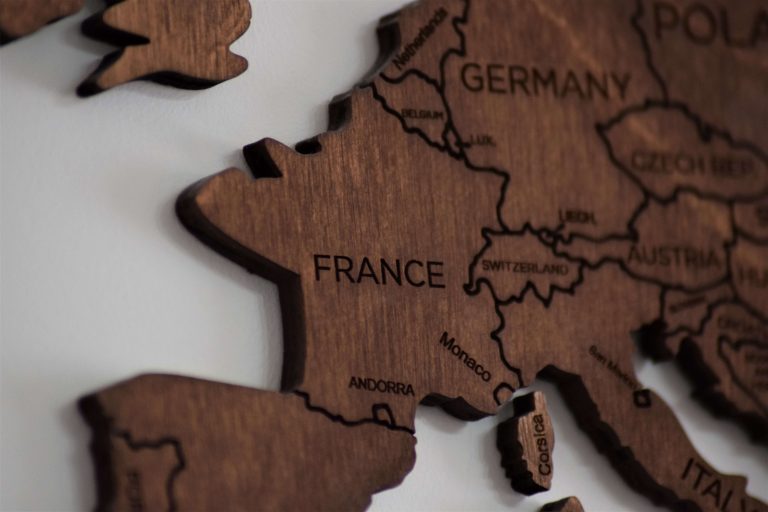 Pozycjonowanie we Francji – na co warto zwrócić uwagę?