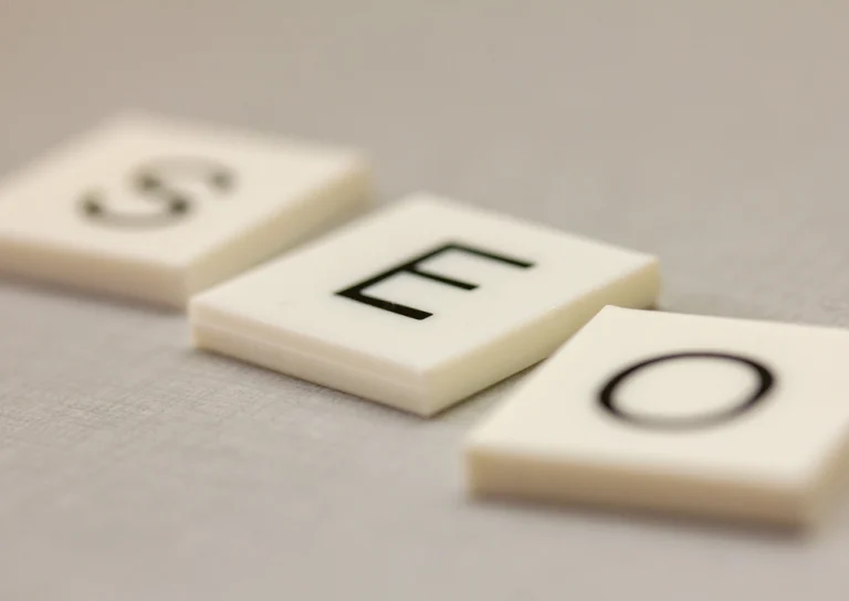 SEO – co to jest, jak działa i czy jest ważne dla strony?